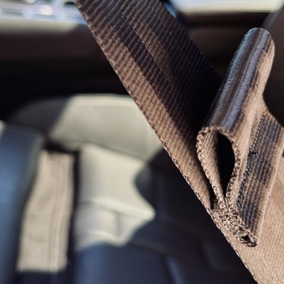 Γιατί η ζώνη ασφαλείας έχει θηλιά; Τι δεν γνωρίζουν οι οδηγοί;