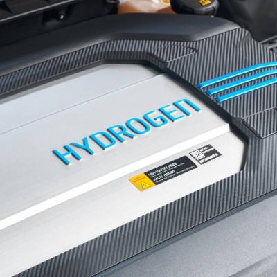 Ο πρώτος δήμος που αποκτά αυτοκίνητο υδρογόνου στην Ελλάδα – Πού θα γεμίζει;