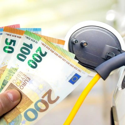 Μέχρι πότε θα παίρνουν επιδότηση τα ηλεκτρικά; Θα είναι για πάντα αφορολόγητα;