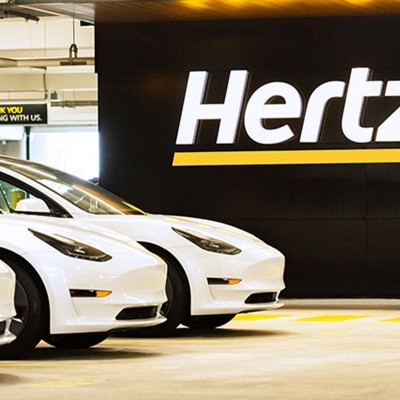 Η Hertz σκοτώνει τα Tesla Model 3 – Για λιγότερα από 18.000 ευρώ