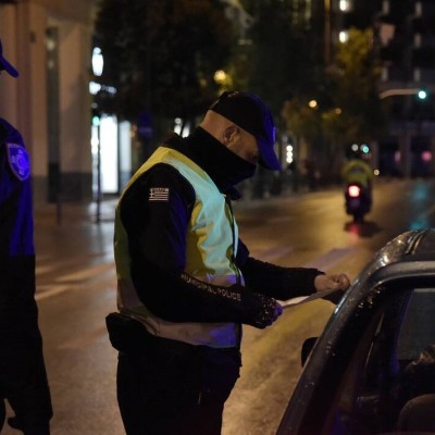 Ελλάδα: Ο απίθανος έλεγχος που έκανε η Αστυνομία – Την πλήρωσαν 8 οδηγοί