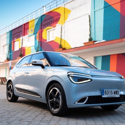 Η νέα μάρκα Donfeng ήρθε στην Ελλάδα – Έφερε αυτοκίνητο από 18.573 ευρώ