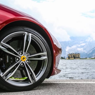 Η Brembo καταργεί τα υγρά φρένων – Πώς θα φρενάρουν τα αυτοκίνητα;