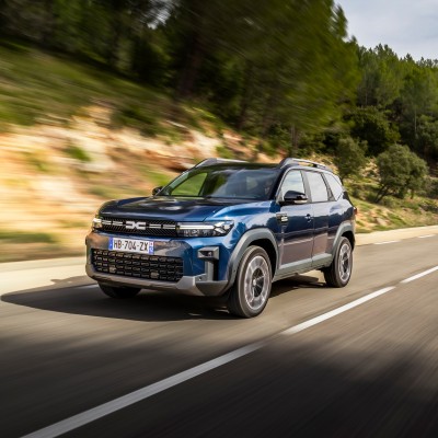 Ποια έκδοση του Dacia Bigster αγοράζουν 7 στους 10; Δίνουν πάνω από 30.000 ευρώ