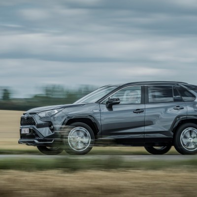 Τα 2 υβριδικά Toyota που θέλει όλος ο κόσμος – Αναμονή έως και 9 μήνες