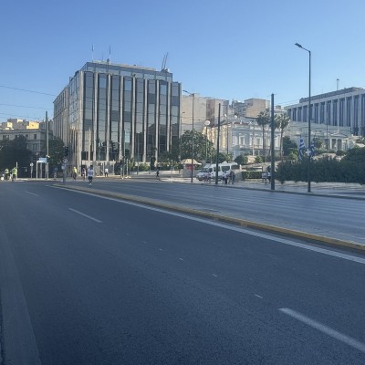 Τι είναι αυτό το βουητό που ακούγεται στην Αθήνα;