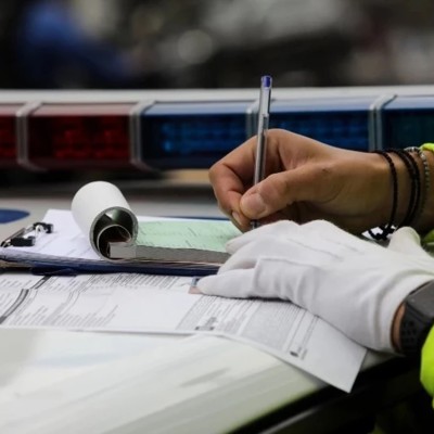 Τέλος τα αστεία - 1.200 ευρώ το πρόστιμο για υπερβολική ταχύτητα και 12 μήνες αφαίρεση διπλώματος