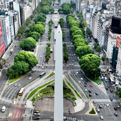 Η μεγαλύτερη λεωφόρος στον κόσμο – Έχει 16 λωρίδες κυκλοφορίας