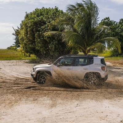 Υβριδικό SUV με 130 ίππους και αυτόματο κιβώτιο – Καίει 5,5 lt και έχει τιμή κάτω από 29.000 ευρώ