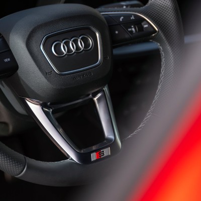 Αυτό είναι το κορυφαίο Audi και έχει τιμή 25.980 ευρώ!