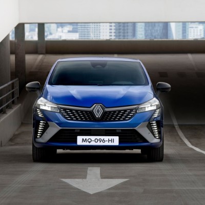 Το 10% των Ελλήνων αγοράζει… από το Renault Group  – Το αυτοκίνητο που ξεχωρίζει