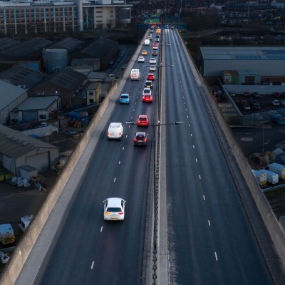 Οι έξι ευρωπαϊκές χώρες που οδηγούν ανάποδα - Και όσες ακόμα στον υπόλοιπο κόσμο