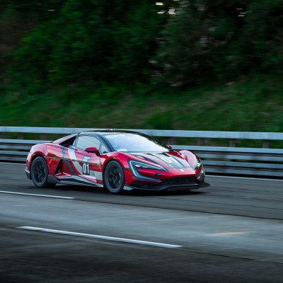 Το BYD που ξεπερνά Ferrari και Bugatti - Είναι το ισχυρότερο αυτοκίνητο του κόσμου