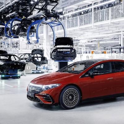 Η αλλάζουμε ή βουλιάζουμε – Το μέλλον των Ευρωπαίων κατασκευαστών κρίνεται σε λίγες μέρες