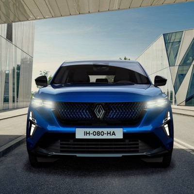 Στην Ελλάδα το νέο Hyper Hybrid SUV της Renault – Με 300 ίππους και 1.000 km αυτονομίας (τιμή)