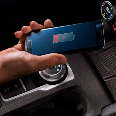 Γιατί το κινητό... καίει όταν το φορτίζεις στο αυτοκίνητο;