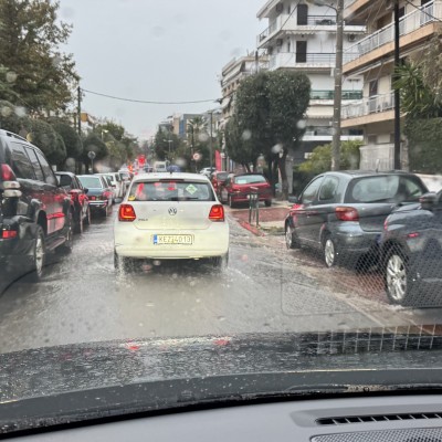 Γιατί πλημμυρίζει η Αττική όταν βρέχει – Τι απάντησε ο Θοδωρής Κολλυδάς