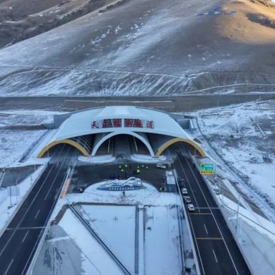 Το όγδοο θαύμα – Το μεγαλύτερο τούνελ στον κόσμο βρίσκεται σε υψόμετρο 3.000 m