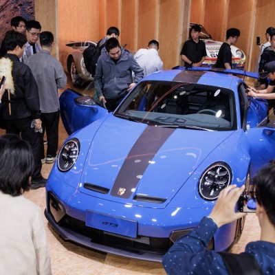 Βενζίνη, υβριδικά ή ηλεκτρικά; - Ποιες Porsche πουλάνε περισσότερο;