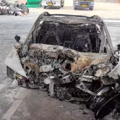 Xiaomi SU7 τυλίχθηκε στις φλόγες! Η απάντηση της  κινεζικής μάρκας [video]