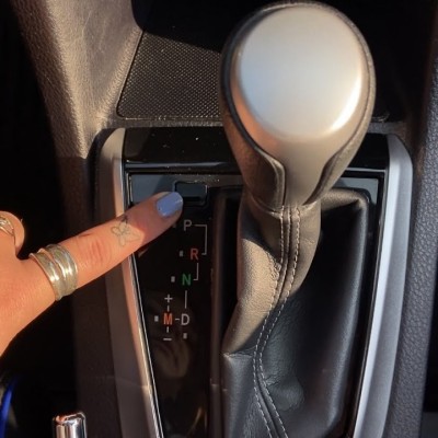 Το κουμπί στο αυτοκίνητo που δεν γνωρίζεις - Δες τι κάνει [Video]