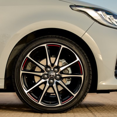 Όσα πρέπει να γνωρίζετε για την 5η γενιά του Toyota Yaris