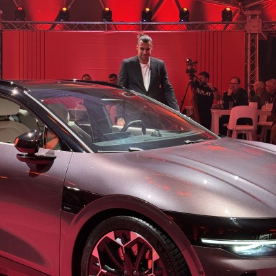 Το νέο αυτοκίνητο του Γιώργου Πρίντεζη - Ηλεκτρικό με 544 ίππους