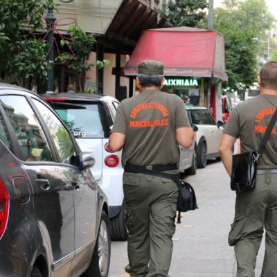 Θεσσαλονίκη: Η απάτη με την ελεγχόμενη στάθμευση – Πώς έκλεβε τους οδηγούς ο 38χρονος αλλοδαπός