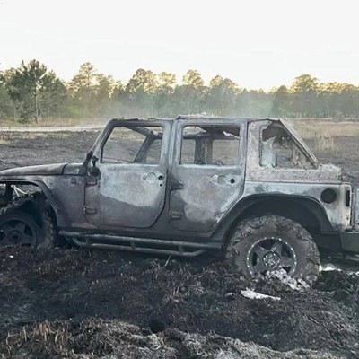 Οδηγός Wrangler έκαψε 20 στρέμματα δάσους – Προσπαθώντας να ξεκολλήσει από τις λάσπες