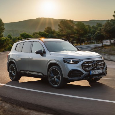 H υβριδική Mercedes-Benz GLB ήρθε στην Ελλάδα – Τιμές και εκδόσεις