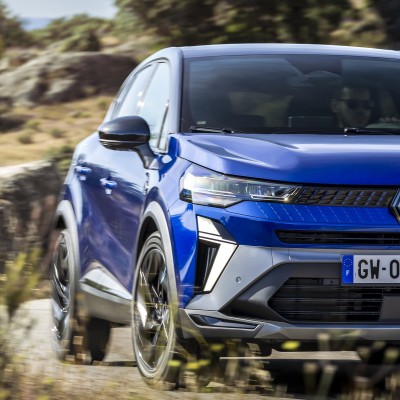 Η Renault δίνει δωρεάν καύσιμα για 12 μήνες - Αν αγοράσεις αυτά τα δύο αυτοκίνητα