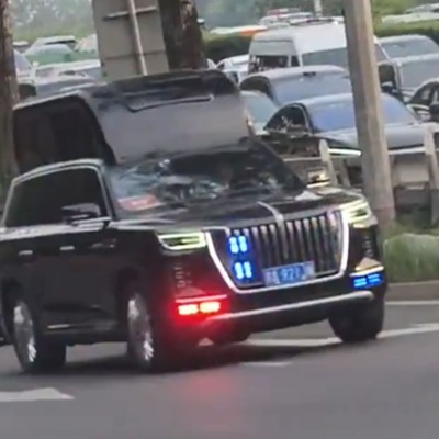 Το μυστηριώδες SUV που συνόδευσε τον Τραμπ στην Κίνα - Έγινε πρώτο θέμα