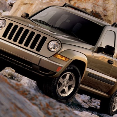 Chrysler ανακαλεί 2,7 εκατομμύρια Jeep