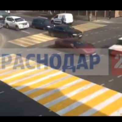 Video: Ferrari συγκρούεται με Lada