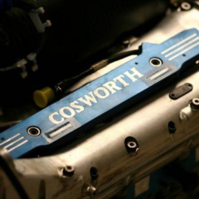 Πωλείται η Cosworth