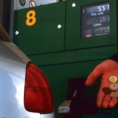 Πανάκριβη η βενζίνη στην Ελλάδα