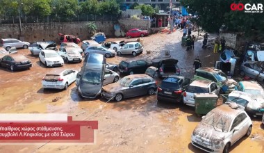 Πλημμύρα στο Μαρούσι - Αυτοκίνητα στη λάσπη