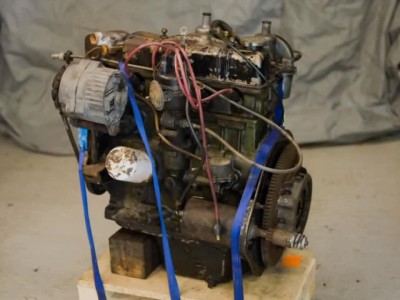 Time Lapse Triumph Spitfire Engine Rebuild