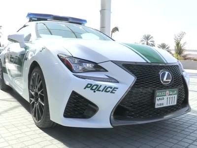 Lexus RC F της αστυνομίας του Dubai