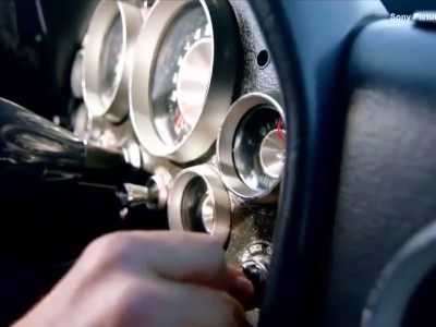 Pres. Obama drives Corvette