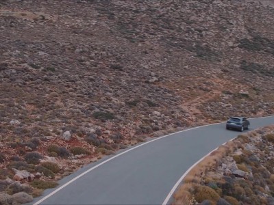 Porsche Cayenne S in Crete 2017